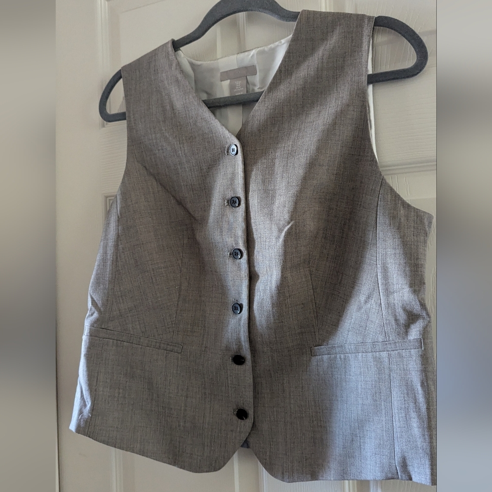 *LAST CHANCE* Greige Suit Set - Picture 9 of 14